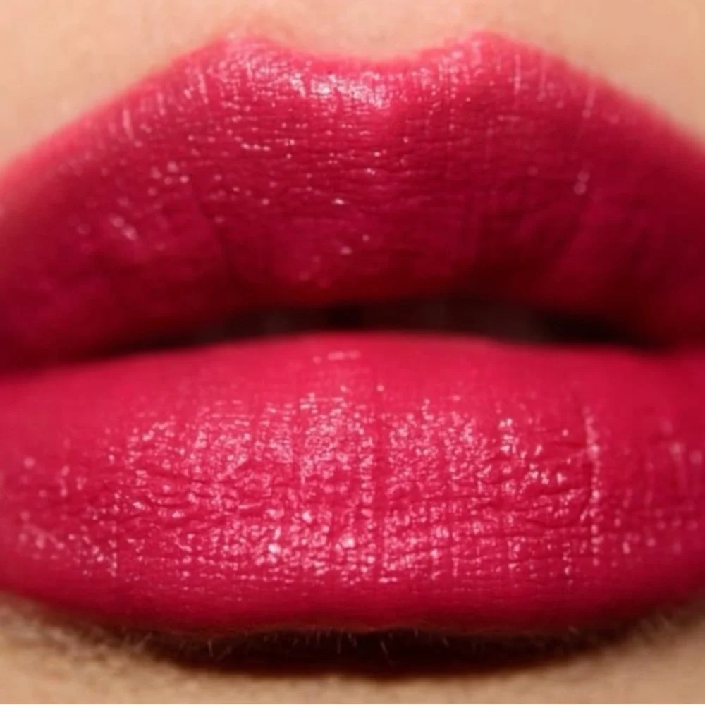 CHANEL Rouge Allure Lipstick - Limited Edition Vibrant Matte Berry